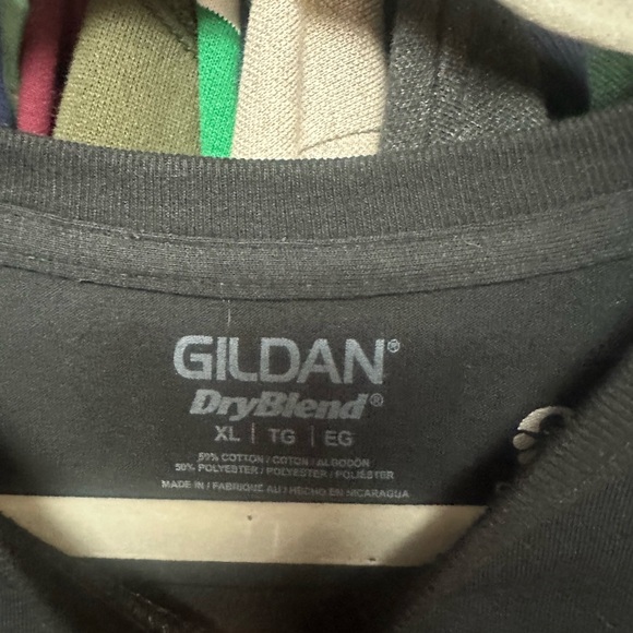 Black 'Conversations with Malik' Podcast Men's Black White Mic T Shirt - Picture 3 of 3